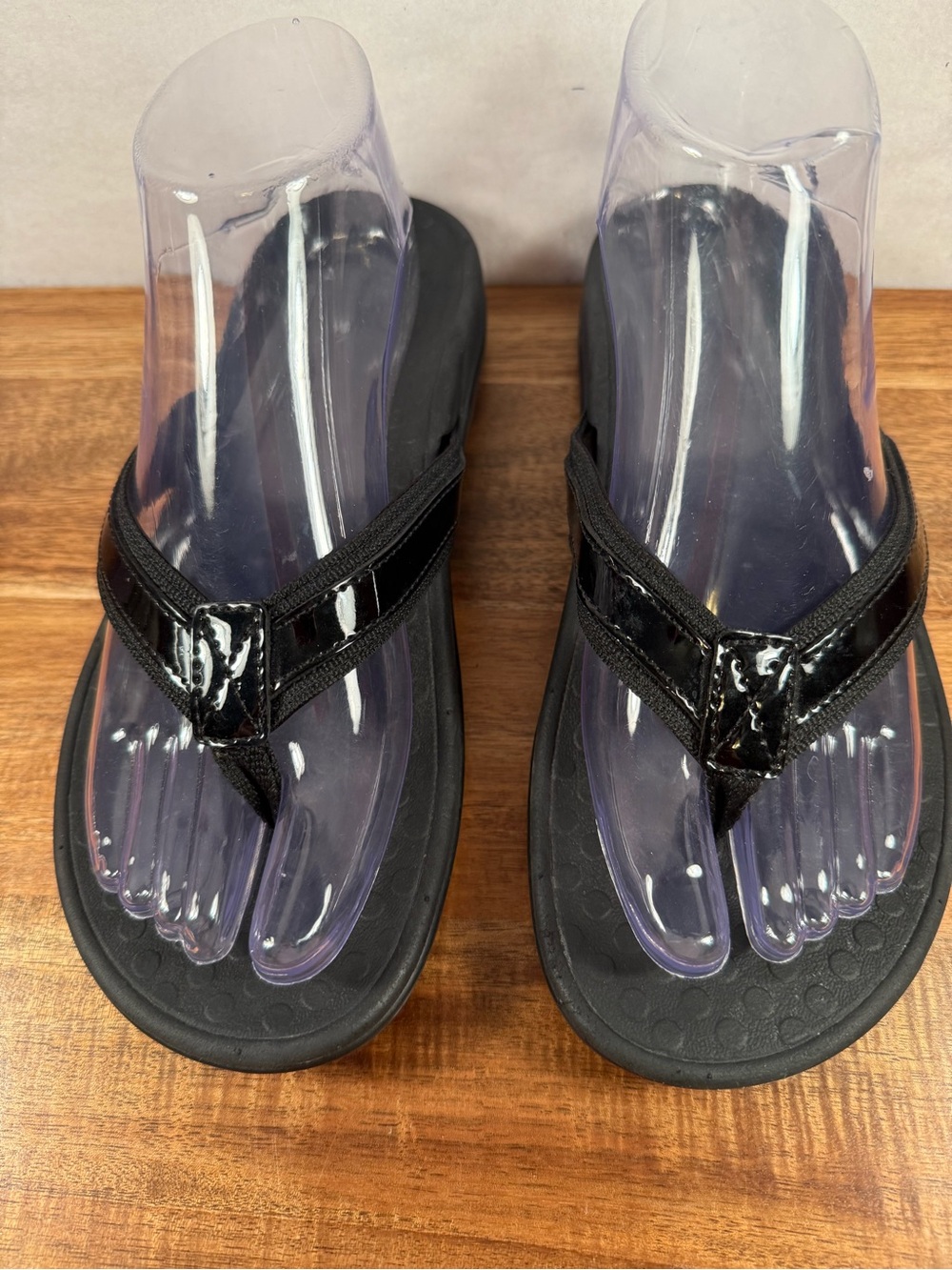 Vionic Tide Thong Sandals Black Size 7